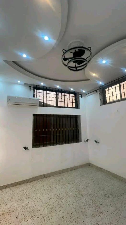 Photo du bien Chambre-salon à louer à Cotonou