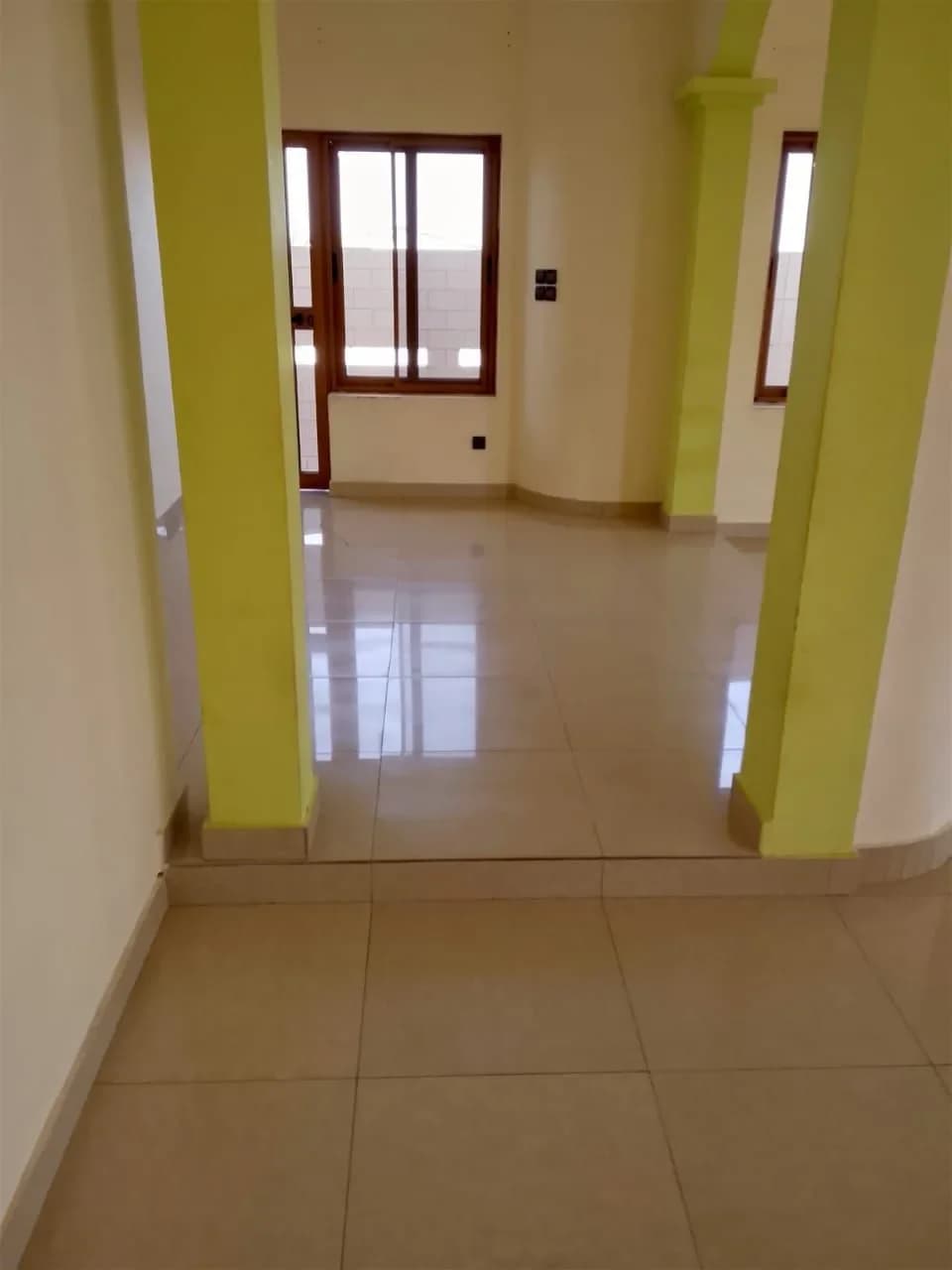 Photo du bien Appartement climatisé de trois chambres à louer à Agla Pylônes