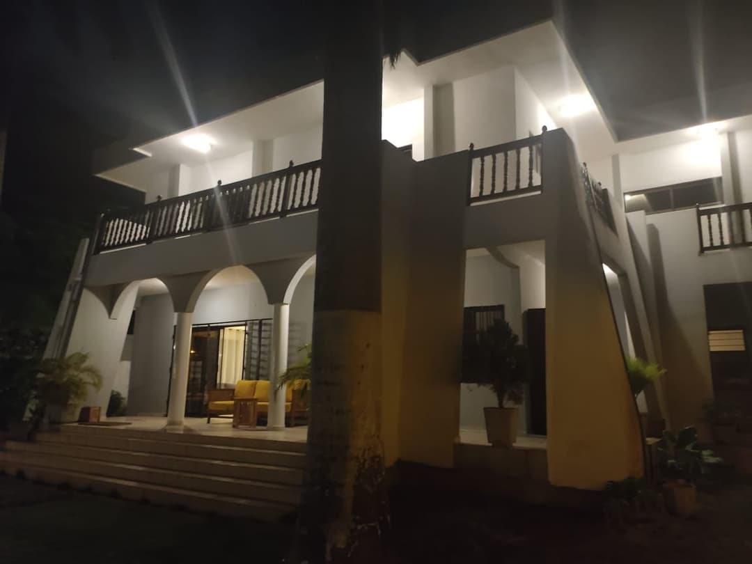 Photo du bien Villa meublée de cinq chambres avec jardin au quartier Jak PLM