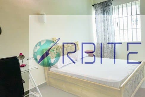 Photo du bien Villa meublée de cinq chambres avec piscine à Fidjrossè